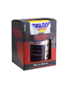 paladone_set_de_taza_y_calcetines_stranger_things_5055964790646_oferta