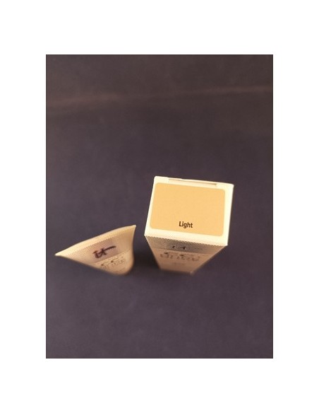 it_cosmetics_cc+_nude_glow_base_de_maquillaje_ligera_+_serum_iluminador_spf40_#lig_3605972653406_promocion