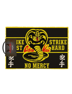 pyramid_felpudo_cobra_kai_no_mercy_5050293856889_oferta