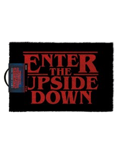 pyramid_felpudo_enter_the_upside_down_stranger_things_5050293852874_oferta