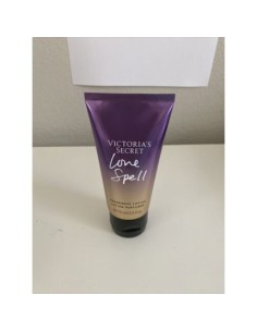 victoria's_secret_victoria_secret_love_spell_loción_corporal_75ml_0667548314008_oferta