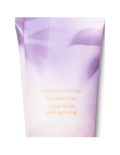 victoria's_secret_love_spell_radiant_nourishing_hand_&_loción_corporal_236ml_0667553848390_oferta 2