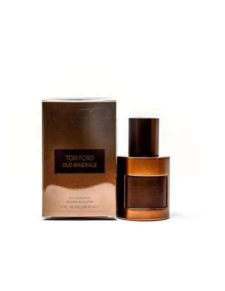 tom_ford_oud_minerale_eau_de_parfum_vaporizador_0888066144223_oferta