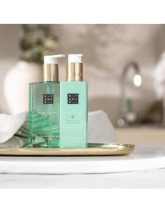 rituals_jabón_de_manos_the_ritual_of_karma_-_flor_de_loto_y_té_blanco_-_300_ml_8719134153880_oferta 2