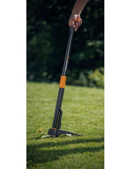 fiskars_extractor_de_malas_hierbas_xact_100_cm_con_mango_largo_y_mandíbulas_de_acero_inoxidable_6411501399502_barato