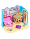 Spin Master Gabby's Dollhouse Deluxe Room Craft Room 6064151 Escenario de Juego Con Accesorios