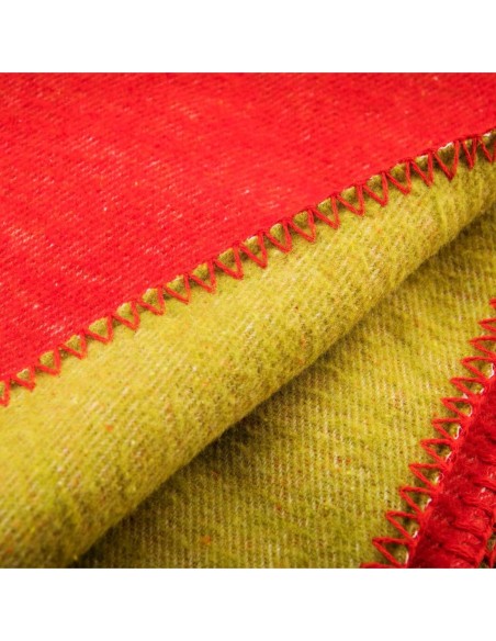 Manta BENETTON 320GSM 60% Algodón 40% Acrílico Rojo y Verde Casa 140x190CM - Kiwiku