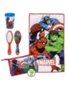 Cerda Neceser de Aseo Infantil para Viaje the Avengers 4 Piezas Rojo Con Toalla, Vaso y Cepillo