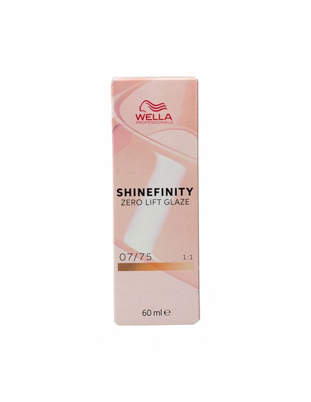 wella_shinefinity_color_07/75_90_ml_-_tinte_semipermanente_profesional_sin_amoníaco___4064666057613_oferta