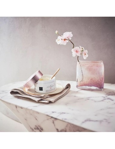rituals_the_ritual_of_sakura_celebrate_each_day_exfoliante_corporal_250_g_8719134065671_promocion