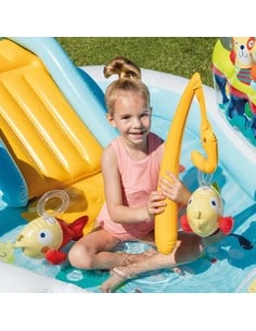 intex_fishing_fun_inflatable_play_center_pool_57162_-_centro_de_juegos_inflable_con_rociador_de_palma_y_tobogán_6941057413082_of 2