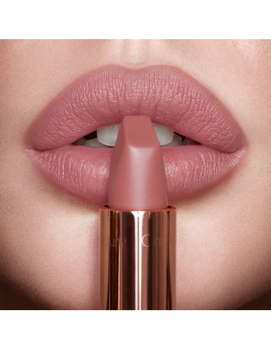 Charlotte Tilbury Matte Revolution Hot Lips Lipstick Pillow Talk 3.5g - Kiwiku