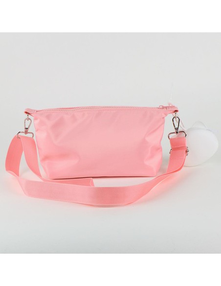 _diseño_infantil_con_estampado_icónico