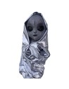 Ghoulish Decorativo Area 51 Alien Baby - Figura Decorativa de Bebé Alienígena Misterioso para Halloween y Temas Espaciales