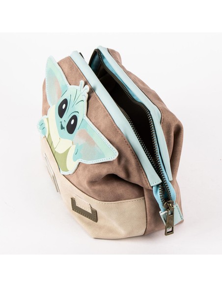 cerda_neceser_aseo_viaje_polipiel_the_mandalorian_grogu_color_beige_8445484508970_barato