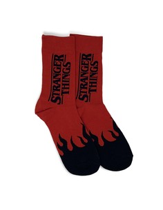 otras_marcas_calcetines_logo_stranger_things_rojo_talla_40-46_5056688510817_oferta