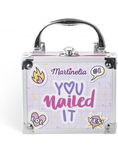 martinelia_-_super_girl_-_mini_beauty_case_(aq-32503)_-_set_de_belleza_infantil_8436609393694_promocion