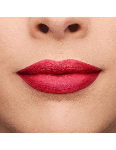 Collistar Matte Long-Lasting Lipstick 111 Milan Red | Barra de Labios Mate Roja | Kiwiku