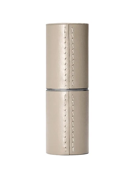 la_bouche_rouge_beige_leather_lipstick_case_-_estuche_de_cuero_beige_para_barra_de_labios_3770010776512_oferta