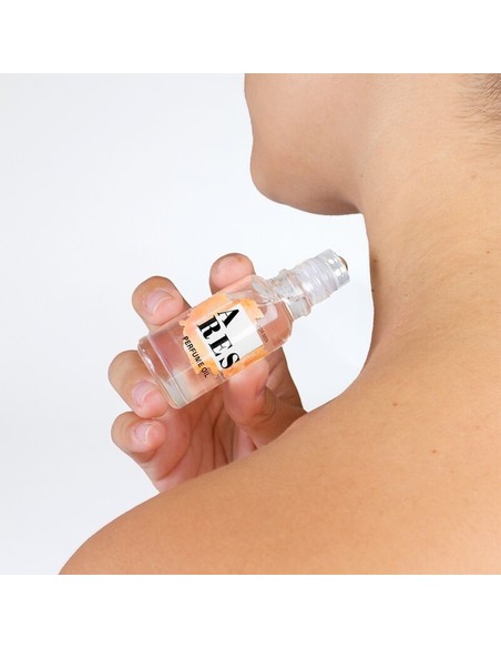 secret_play_cosmetic_ares_perfume_natural_con_feromonas_en_aceite_20_ml_para_mujer_con_notas_amaderadas_8435097837222_barato