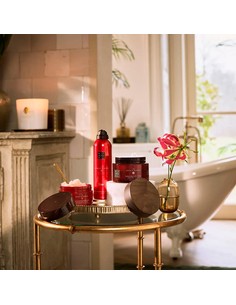 rituals_the_ritual_of_ayurveda_foaming_shower_gel_50_ml_gel_de_ducha_en_espuma_hidratante_con_rosa_de_india_y_almendra_dulce_871 2