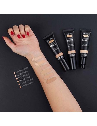 isadora-natural-matt-oil-free-foundation-base-de-maquillaje-_7317852142202_promocion