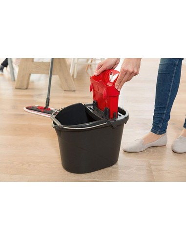 vileda-ultramax-mop-bucket-with-squeezer-13l-cubo-de-fregona_4023103201415_novedad
