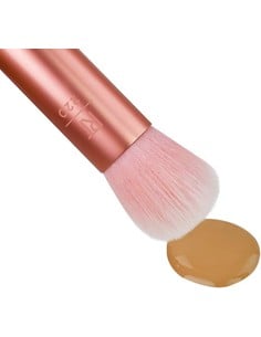 real-techniques-light-layer-foundation-brush-brocha-maquilla_0079625019575_oferta 2