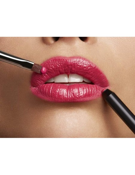 l-oreal-paris-infallible-205-apocalypse-red-perfilador-de-la_3600523485581_novedad