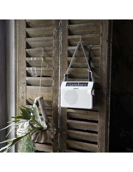 giga-blue-sangean-pr-d-6-white-radio-portatil-fm-am-blanco_4711317992266_barato