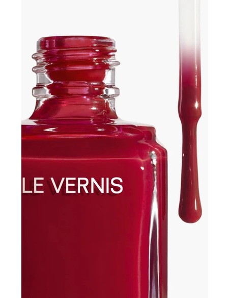 chanel-le-vernis-151-pirate-esmalte-de-unas-13-ml_3145891791518_promocion