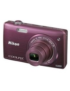 Kit camara digital nikon coolpix s5200 purpura 16 mp litio zo 6x  hd 3d lcd 3" wifi + estuche + 5 añ