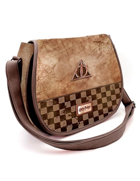 Bolso muffin harry potter deathly hallows  Tamaño: 26x34x10cm.  kiwiku.com