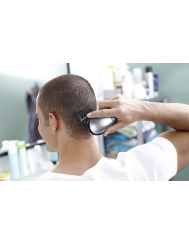 Oferta Cortapelos Philips QC5580/32 con cabezal giratorio