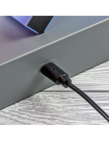 Compra Lámpara USB PlayStation XL de PALADONE en Kiwiku