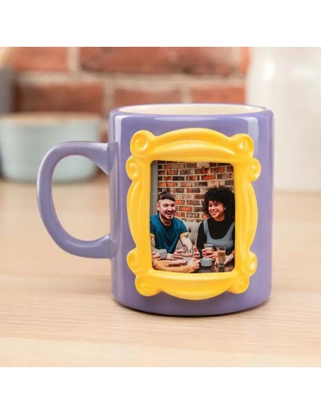 Oferta - PALADONE  Taza desayuno Friends Marco amarillo